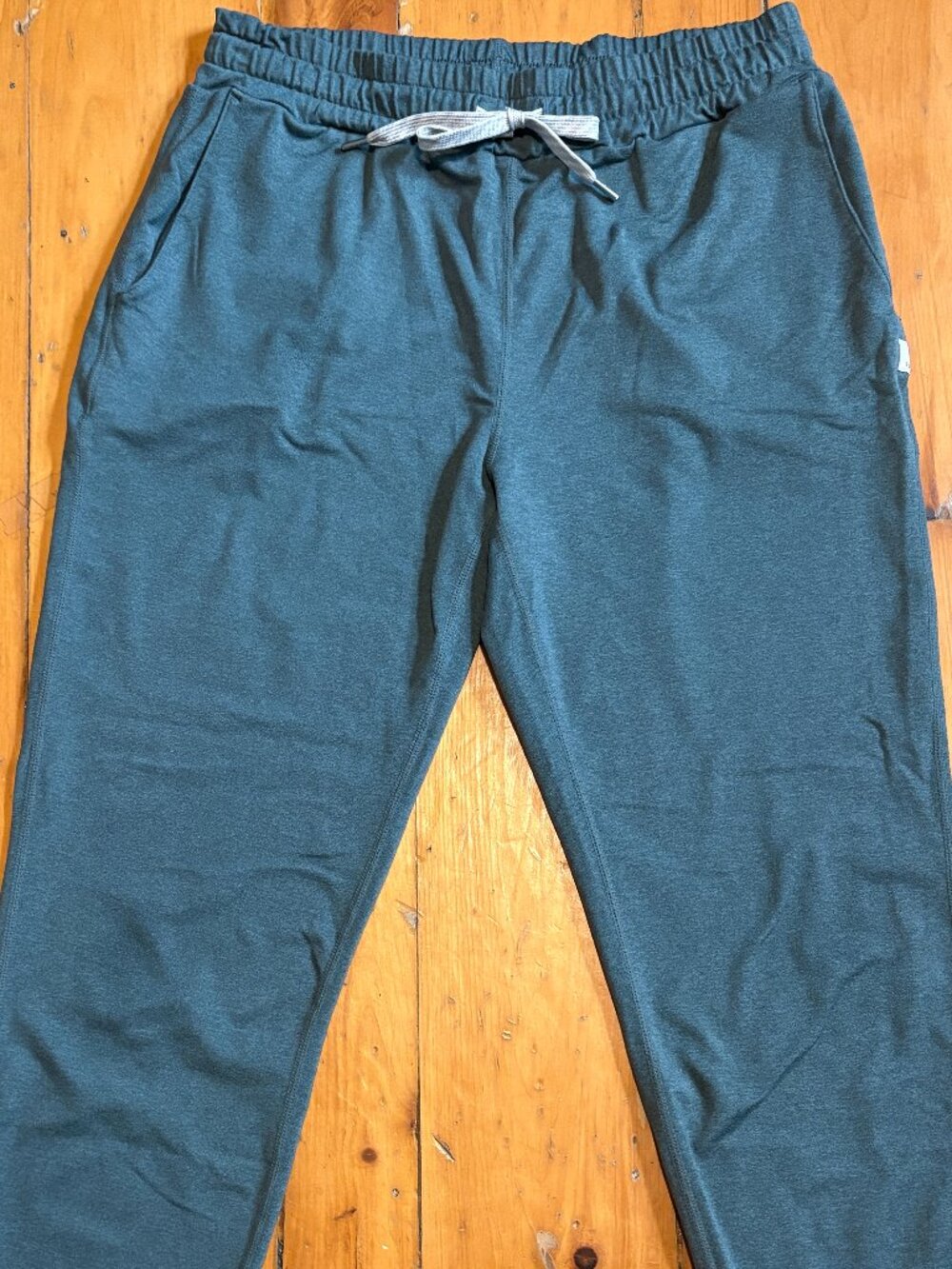 Vuori performance jogger